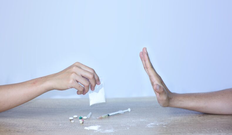 Uzależnienie od metamfetaminy (kryształu) – Jak rozpoznać i wyjść